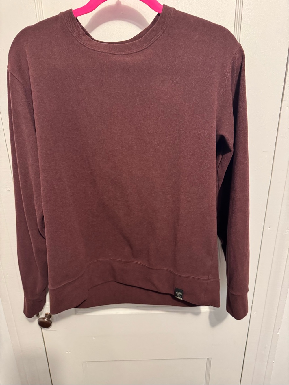 Women’s  Crewneck Sweater - Burgundy